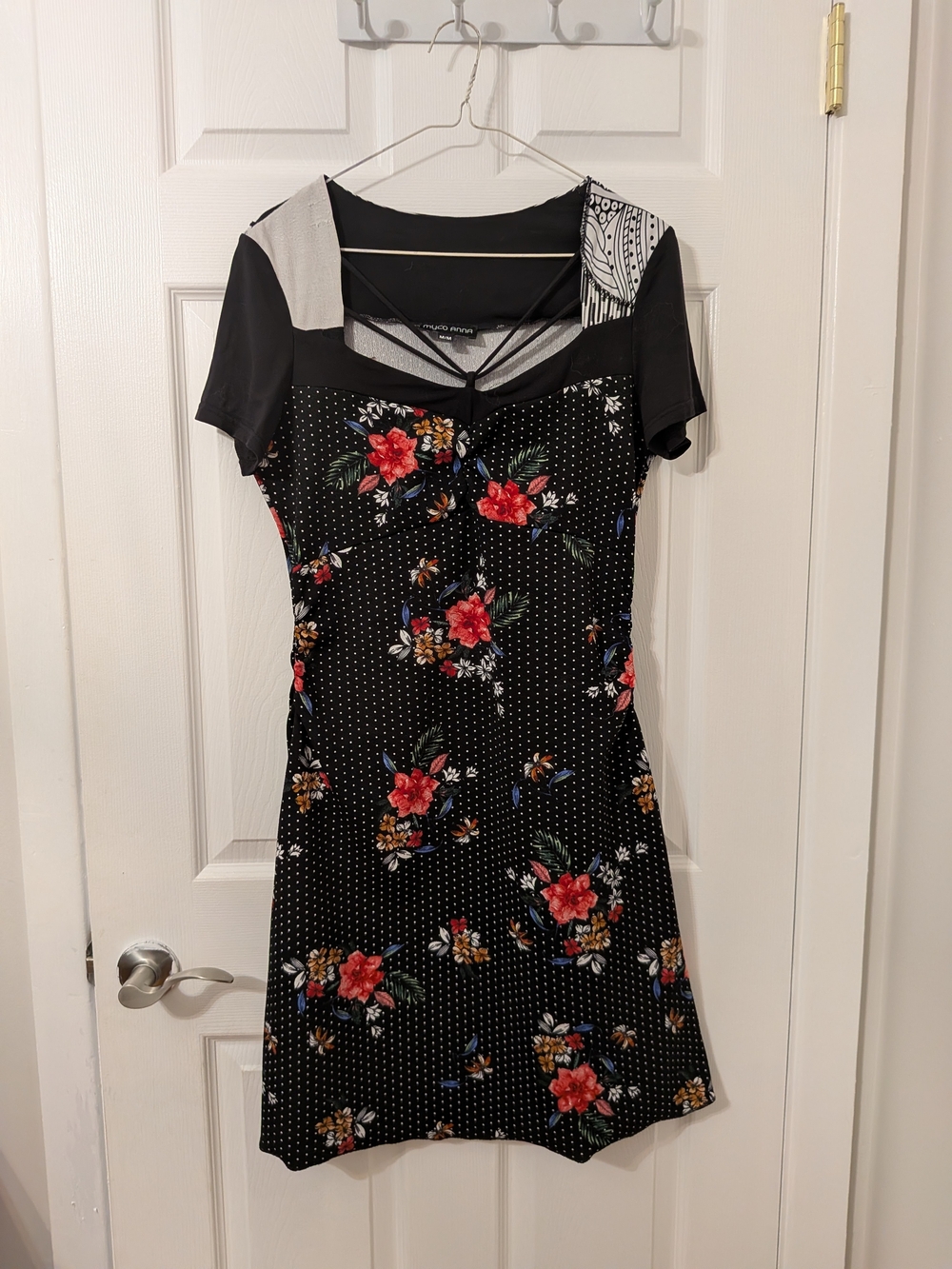 Myco Anna (Québec Designer) Black Floral & Polka Dot Short Sleeve Dress